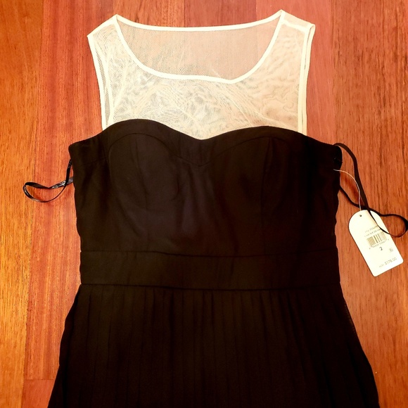 Nwt jessica simpson gown - Picture 2 of 3